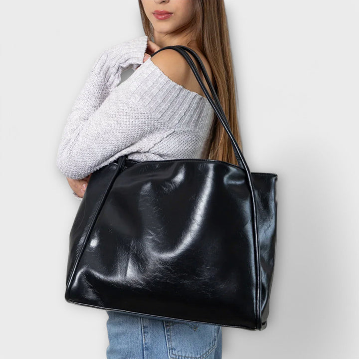 Esmee | Tas Blair